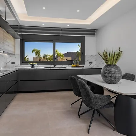 Amani Βίλα Λίνδος